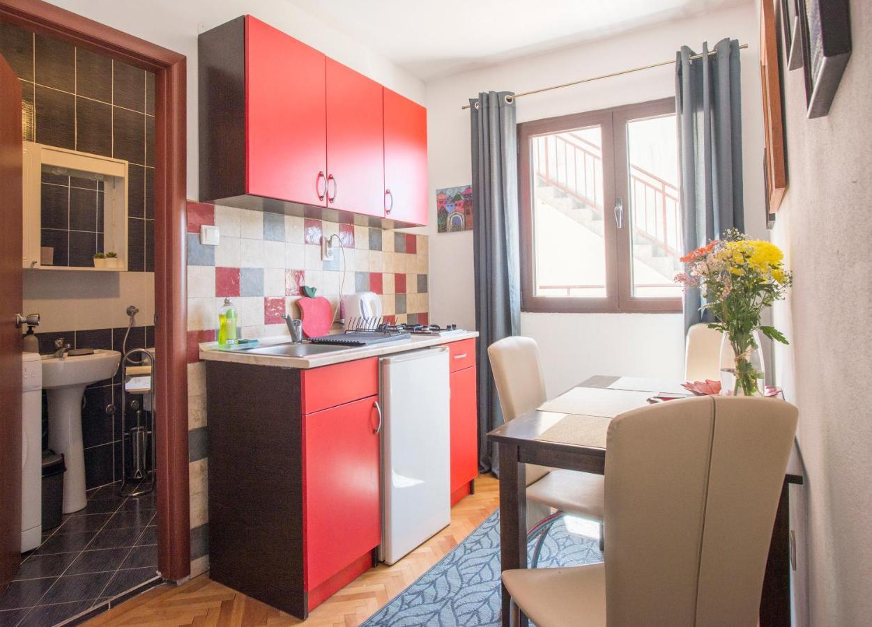 Apartments Maxhit 티바트 외부 사진